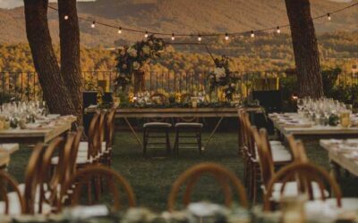 Outdoor night wedding: magical décor and atmosphere