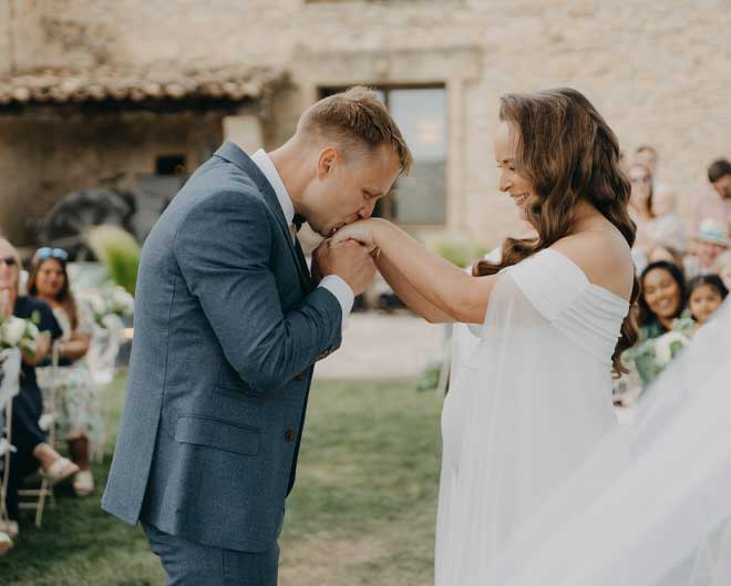 Ritos simb&oacute;licos en ceremonias civiles de boda