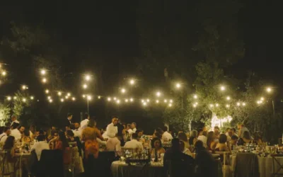 Protocol de casament de nit: etiqueta, horaris i ordre de l’esdeveniment